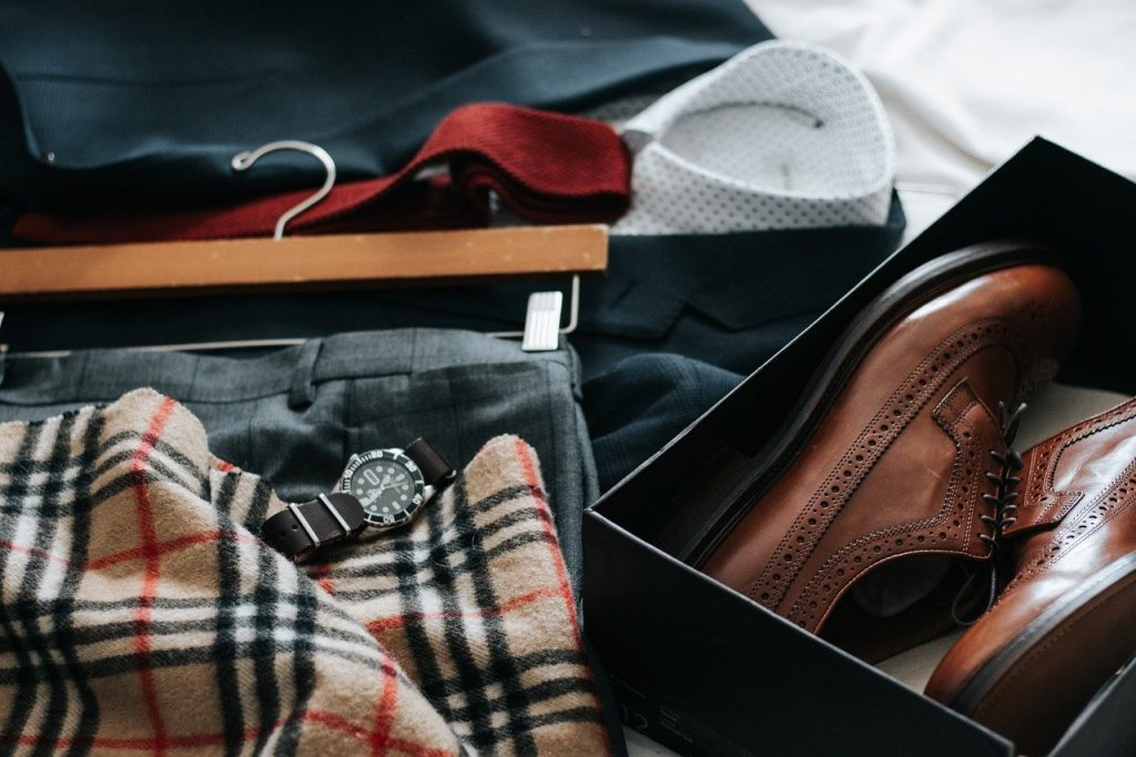 Tips to Buy Men’s Clothes Online With Vouchers