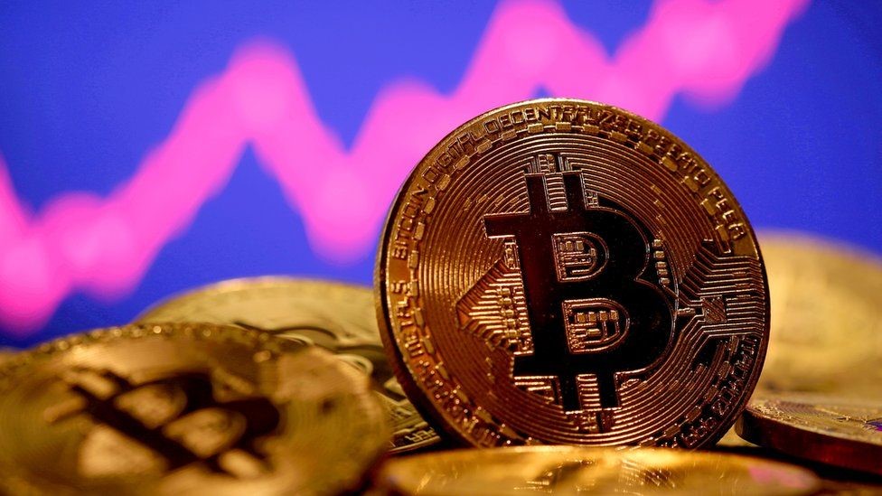 5 Reasons Why Bitcoin Is Like Gold