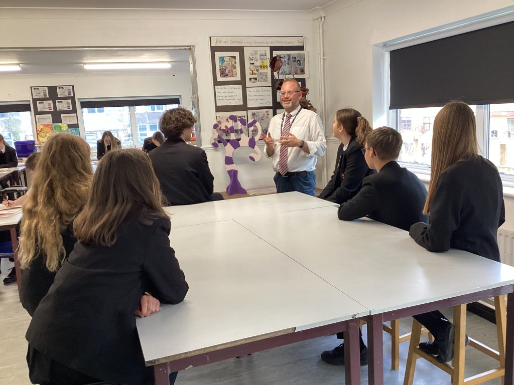 WELLBEING BOOST FOR SCHOOL PUPILS THROUGH THEATRE WOKSHOPS