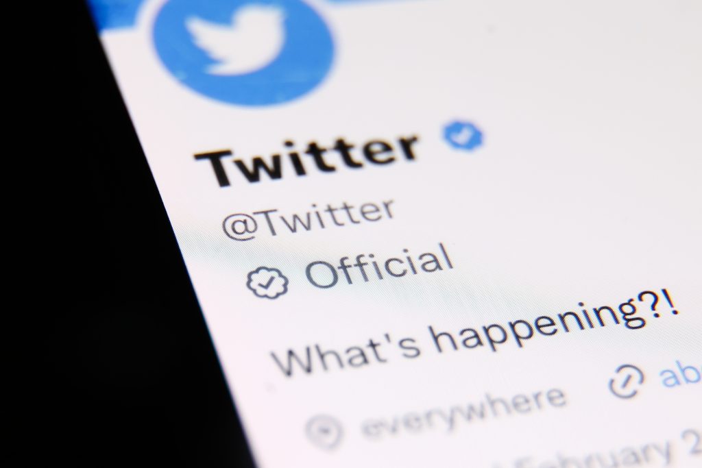 Extra Twitter privateness and safety officers are abandoning the ship