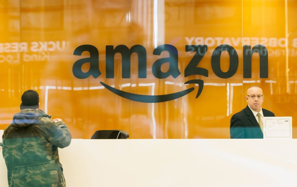 Amazon begins to chop hundreds of employees