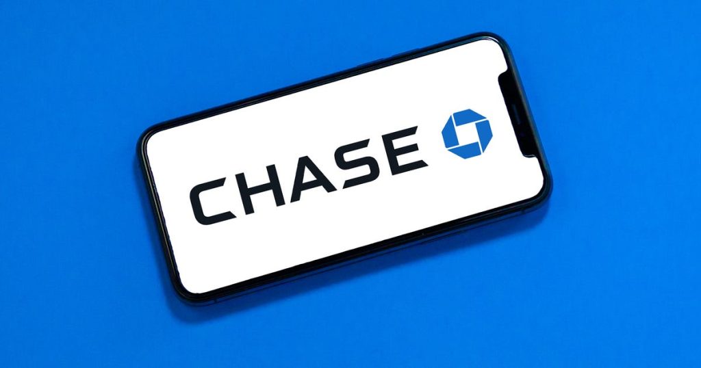 How to Qualify for Pre-Approved Chase Credit Card Cards