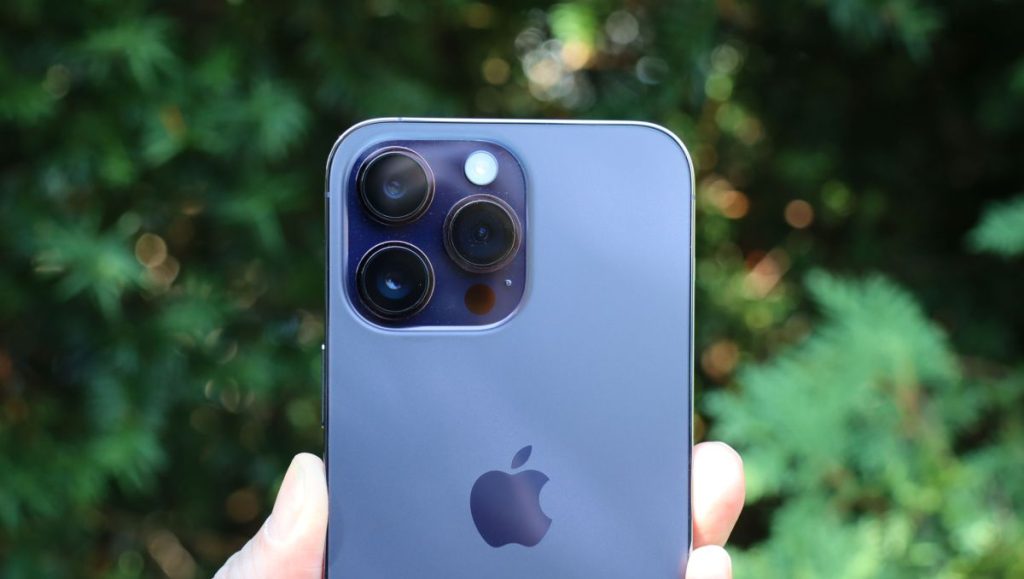 The iPhone 15 could feature a’state-of the art’ camera that takes better photos.