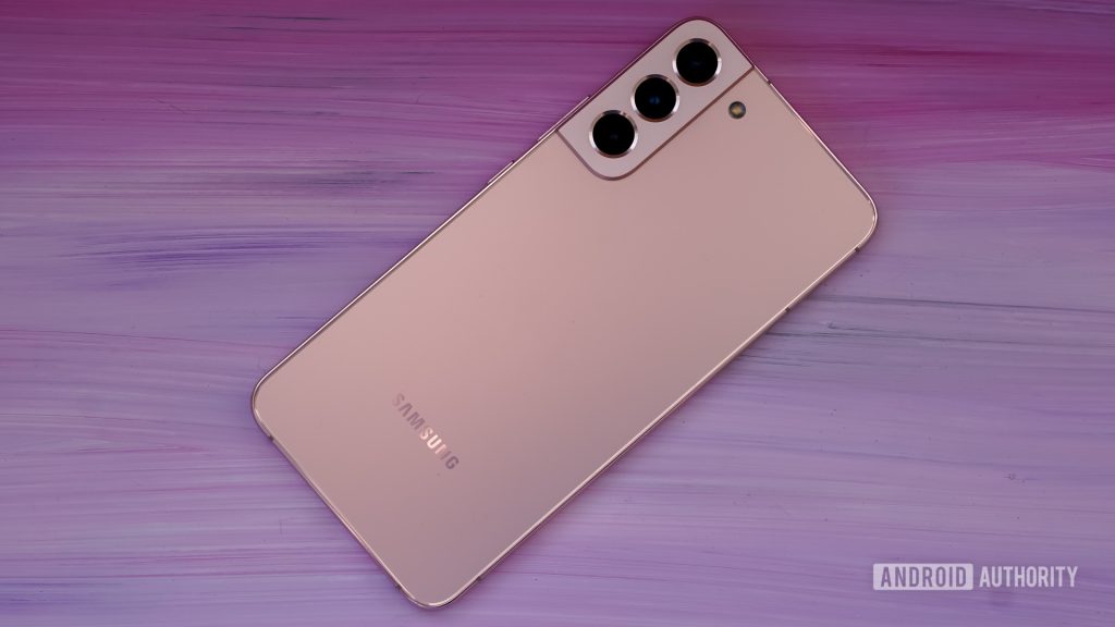 Samsung should get rid of the Galaxy S24 Plus.