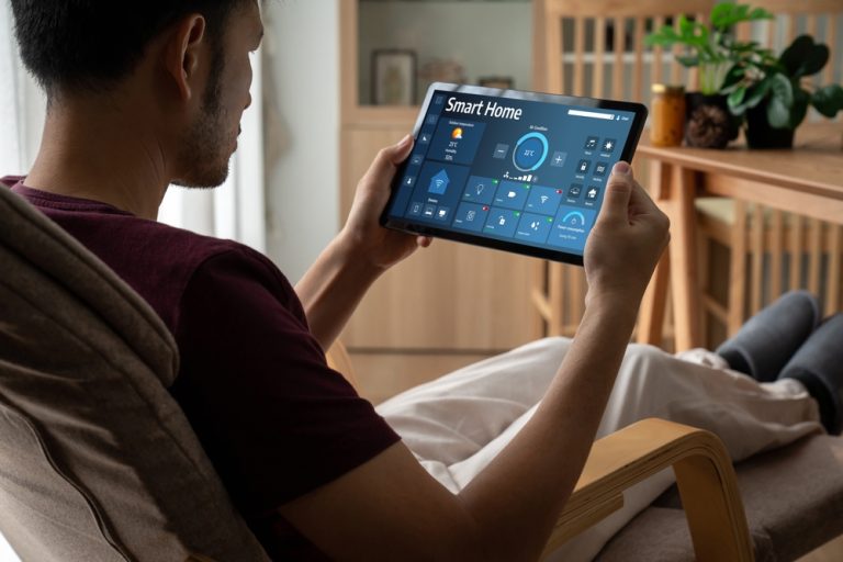 How Smart Renovations Blends Sustainability and Tech