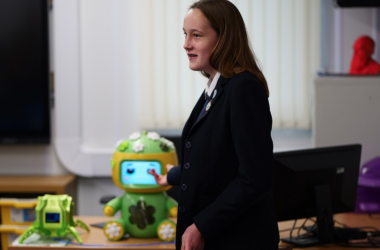 How Pascal Larnaka Secured the TES Award for Best Use of Technology