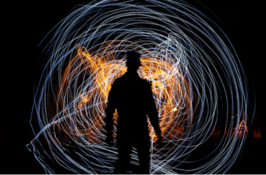 A Breakthrough in Generative Models Sparks New Industry Panic